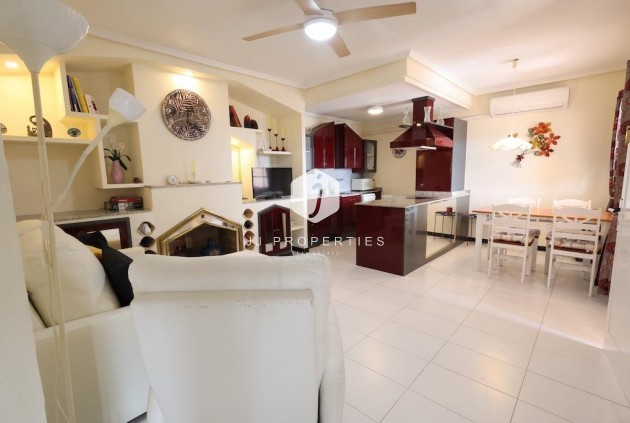 Aus zweiter Hand - Wohnung -
Torrevieja - Costa Blanca