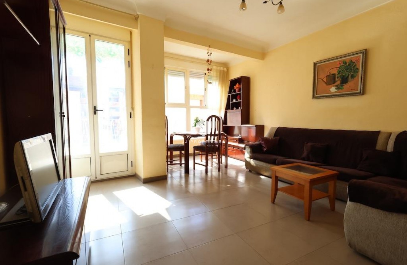Aus zweiter Hand - Wohnung -
Torrevieja - Costa Blanca
