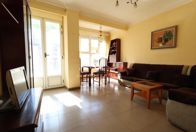 Aus zweiter Hand - Wohnung -
Torrevieja - Costa Blanca