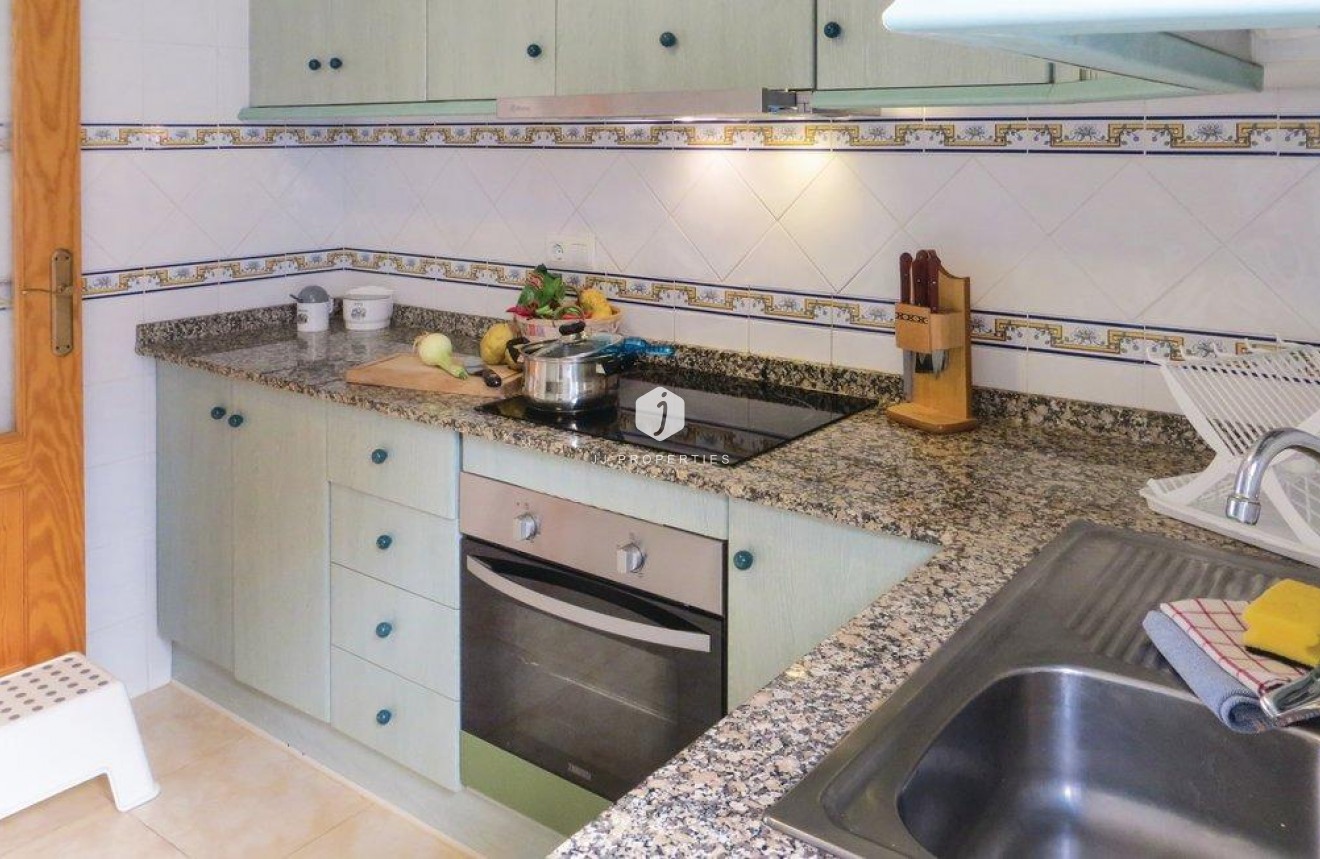 Resale - Chalet -
Torrevieja - Carrefour