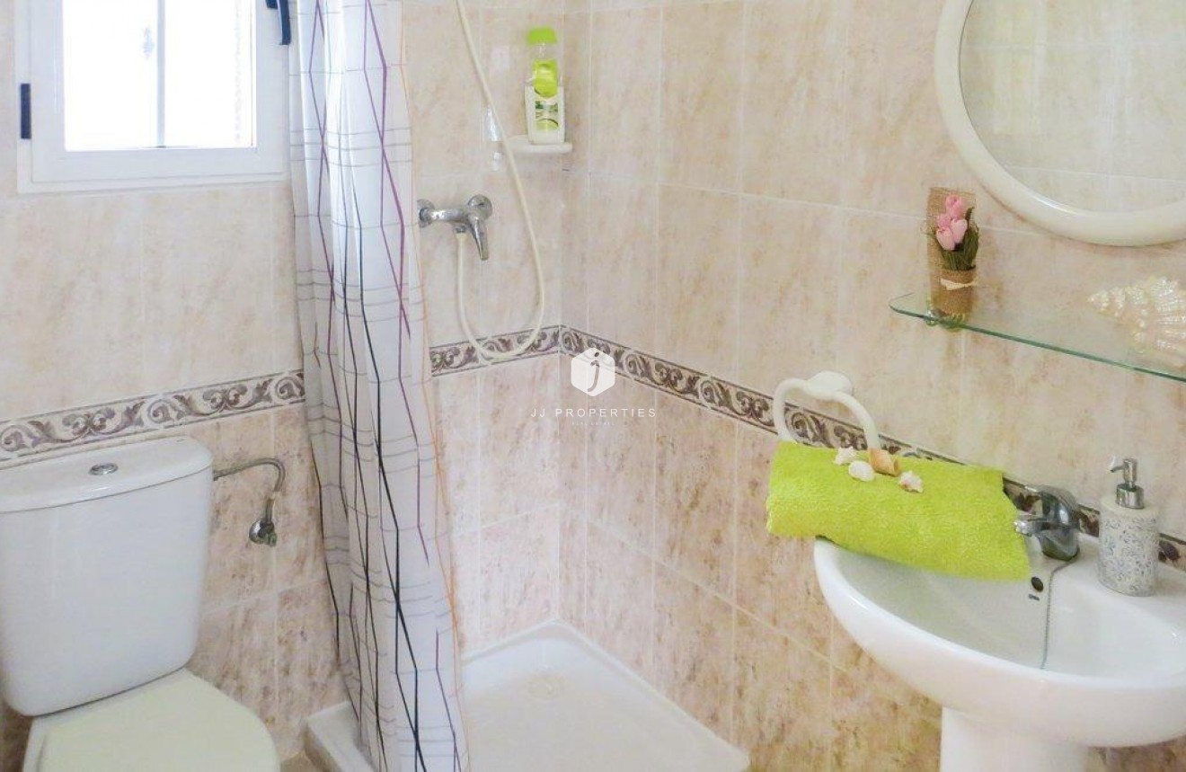 Resale - Chalet -
Torrevieja - Carrefour