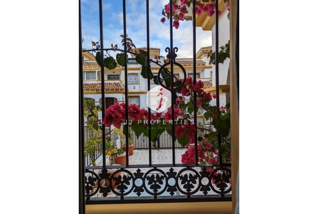 Resale - Chalet -
Torrevieja - Carrefour