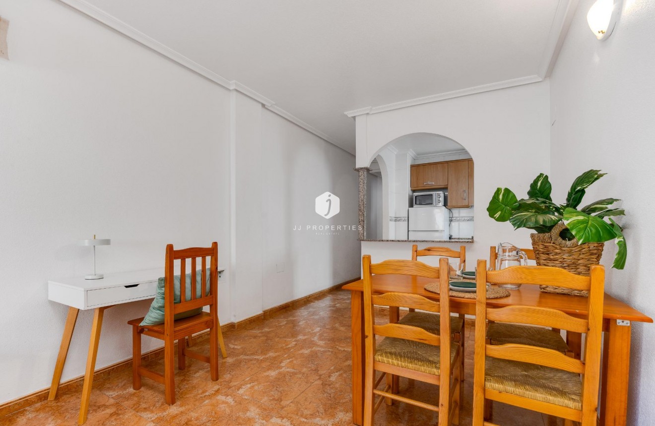 Aus zweiter Hand - Wohnung -
Torrevieja - Centro