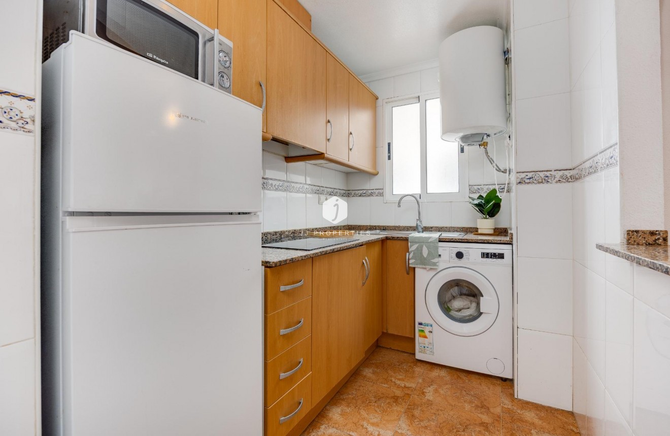 Aus zweiter Hand - Wohnung -
Torrevieja - Centro
