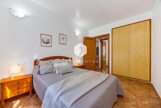 Aus zweiter Hand - Wohnung -
Torrevieja - Centro