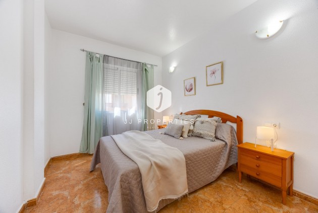 Aus zweiter Hand - Wohnung -
Torrevieja - Centro