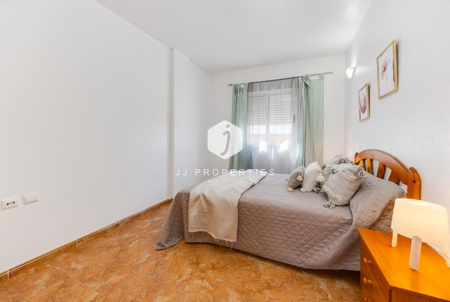 Aus zweiter Hand - Wohnung -
Torrevieja - Centro