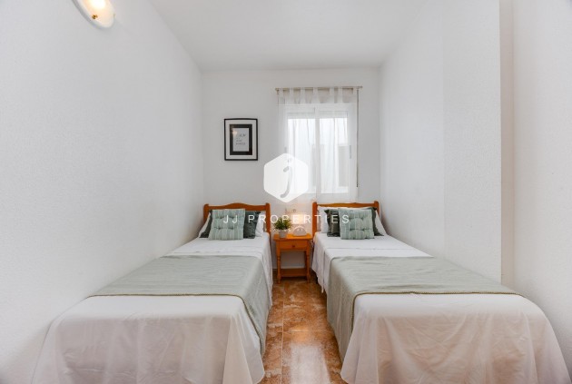Aus zweiter Hand - Wohnung -
Torrevieja - Centro