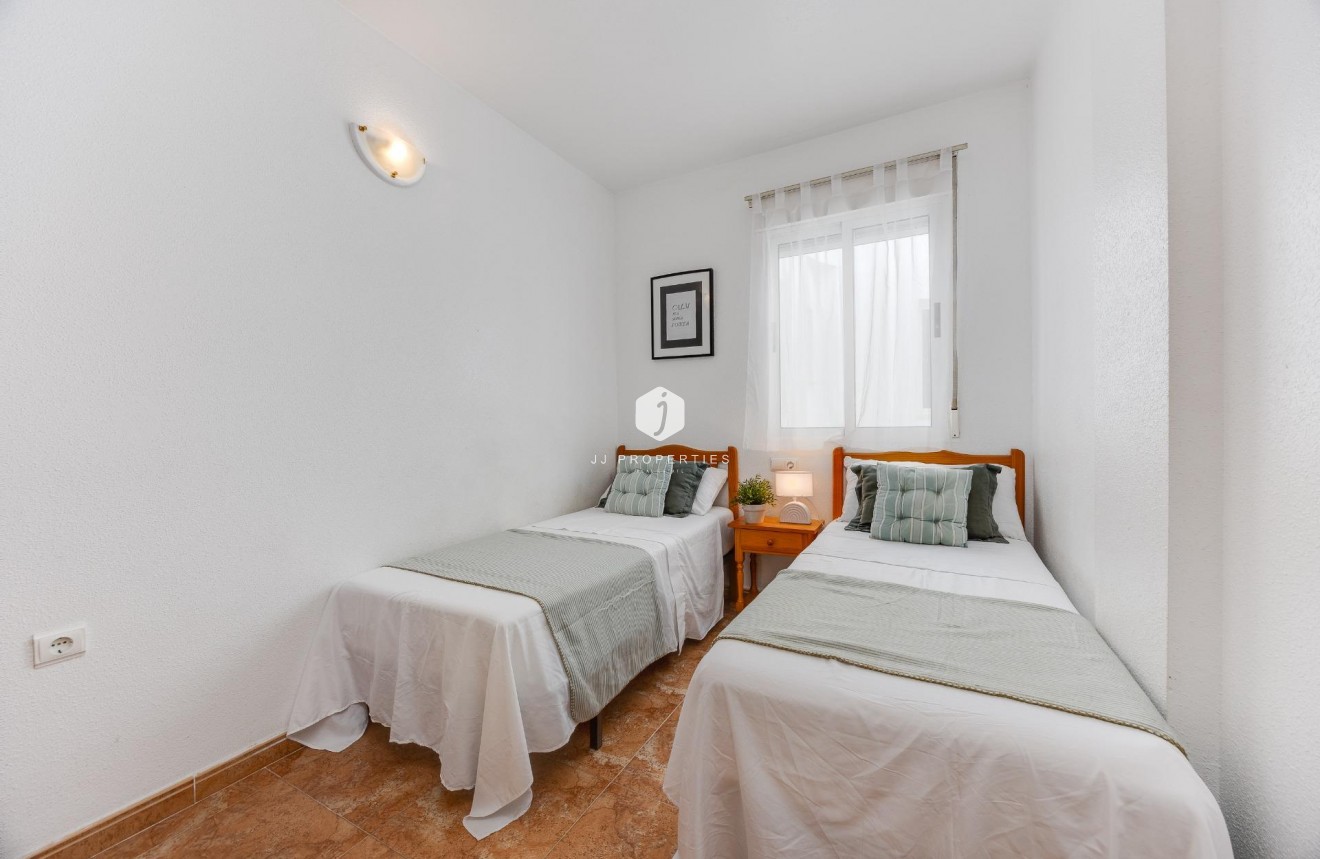 Aus zweiter Hand - Wohnung -
Torrevieja - Centro