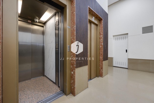 Aus zweiter Hand - Wohnung -
Torrevieja - Centro