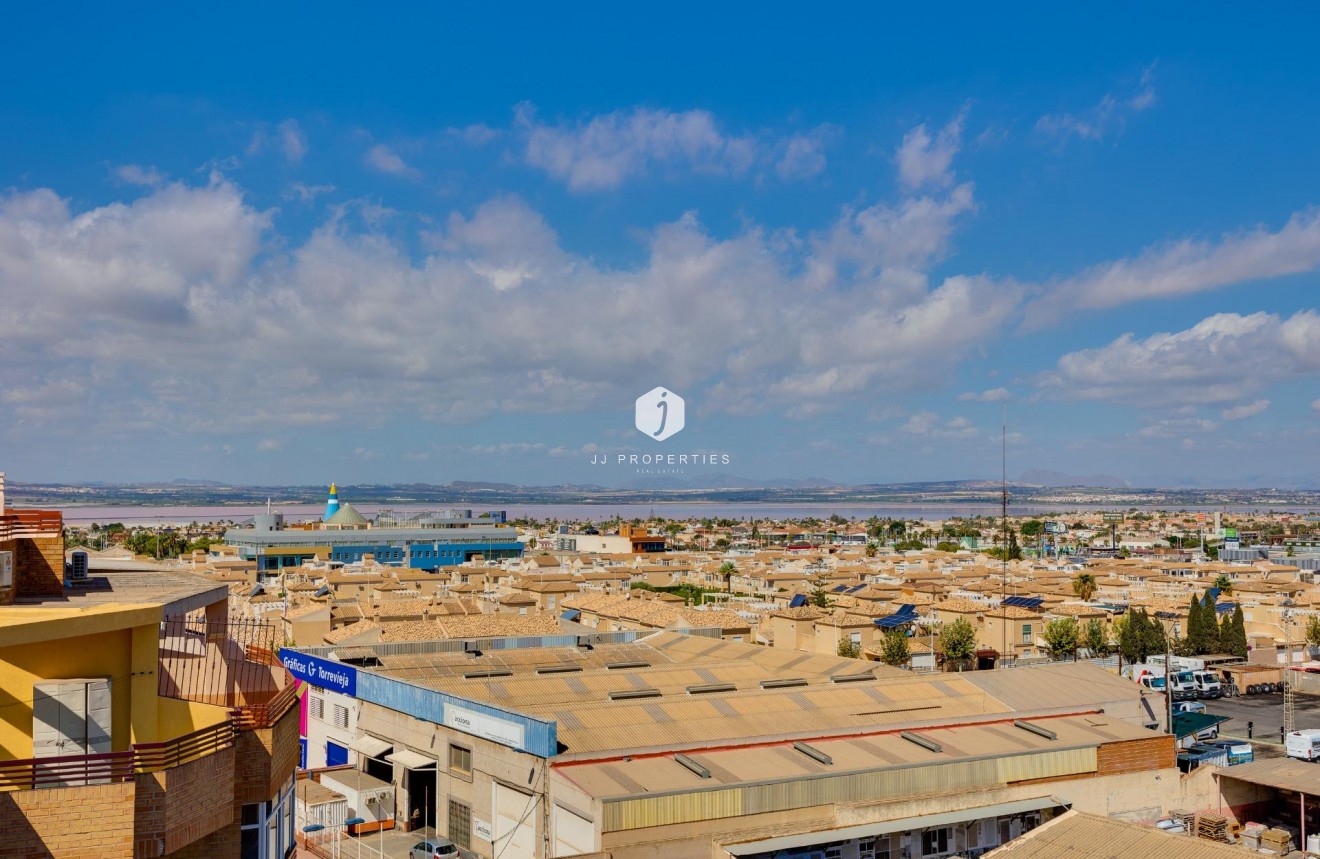 Aus zweiter Hand - Wohnung -
Torrevieja - Centro