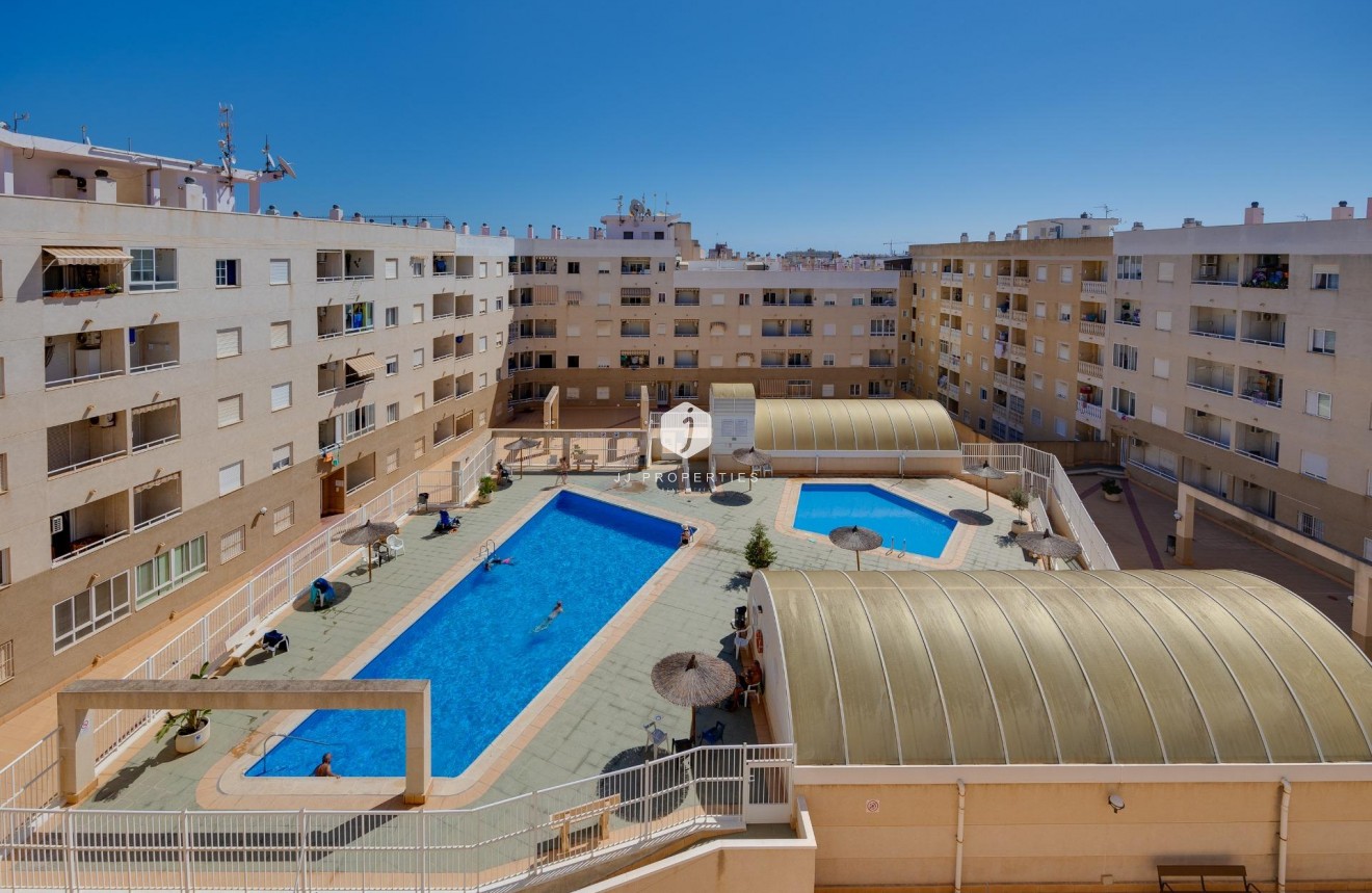 Aus zweiter Hand - Wohnung -
Torrevieja - Centro