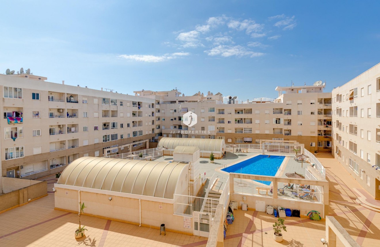 Aus zweiter Hand - Wohnung -
Torrevieja - Centro