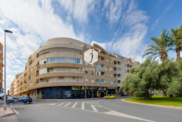 Aus zweiter Hand - Wohnung -
Torrevieja - Centro