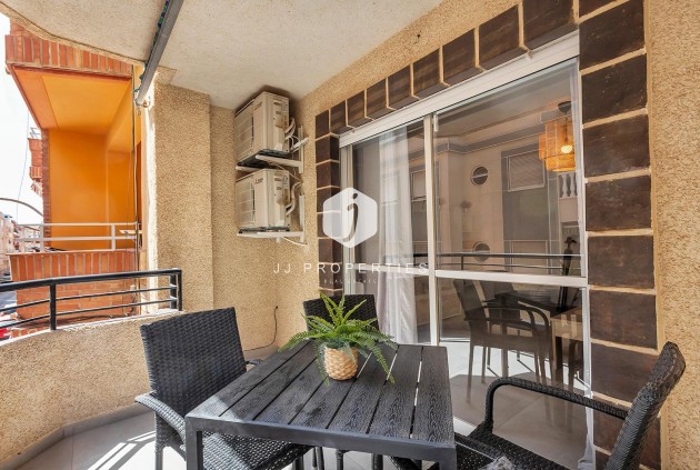 Resale - Apartment / flat -
Torrevieja - Playa de los Locos