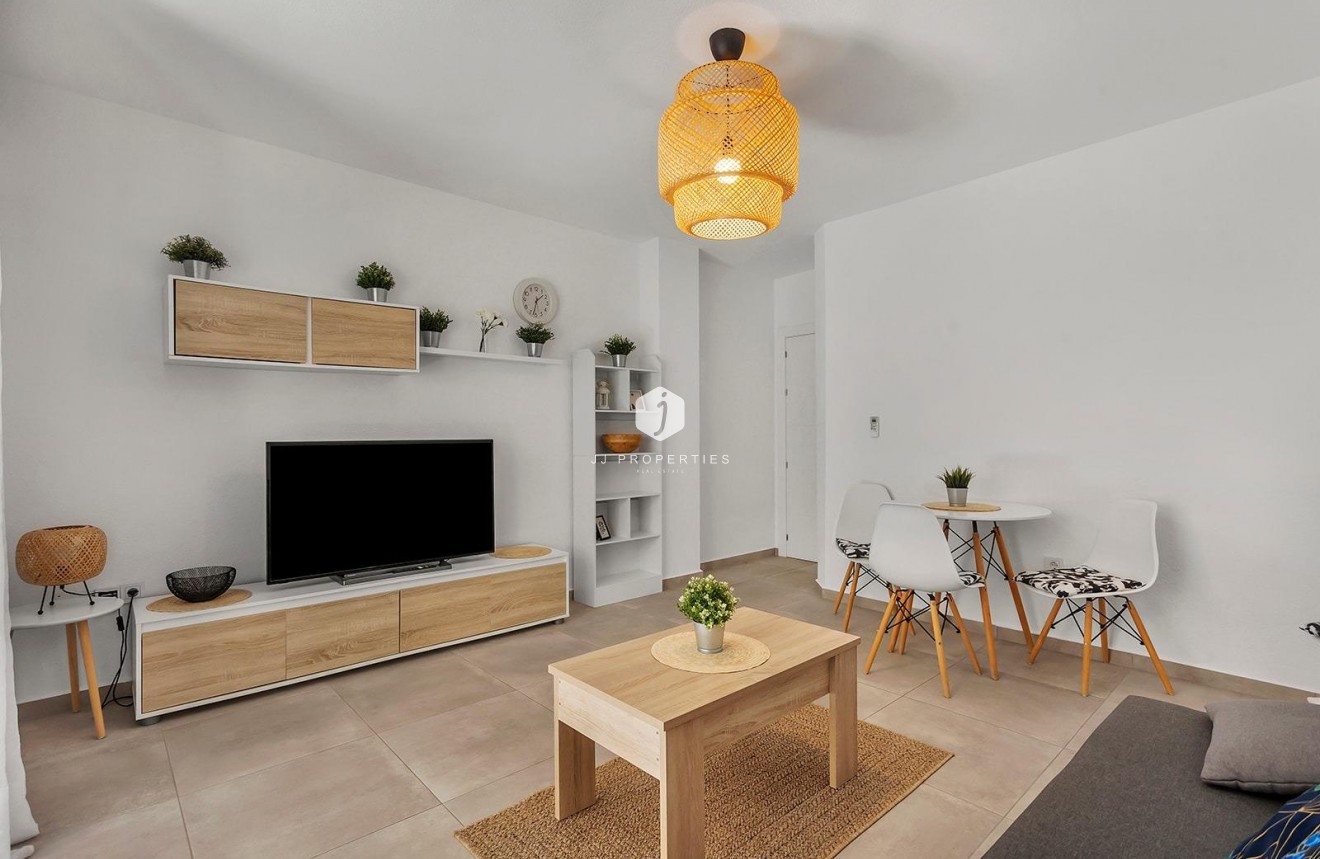 Resale - Apartment / flat -
Torrevieja - Playa de los Locos