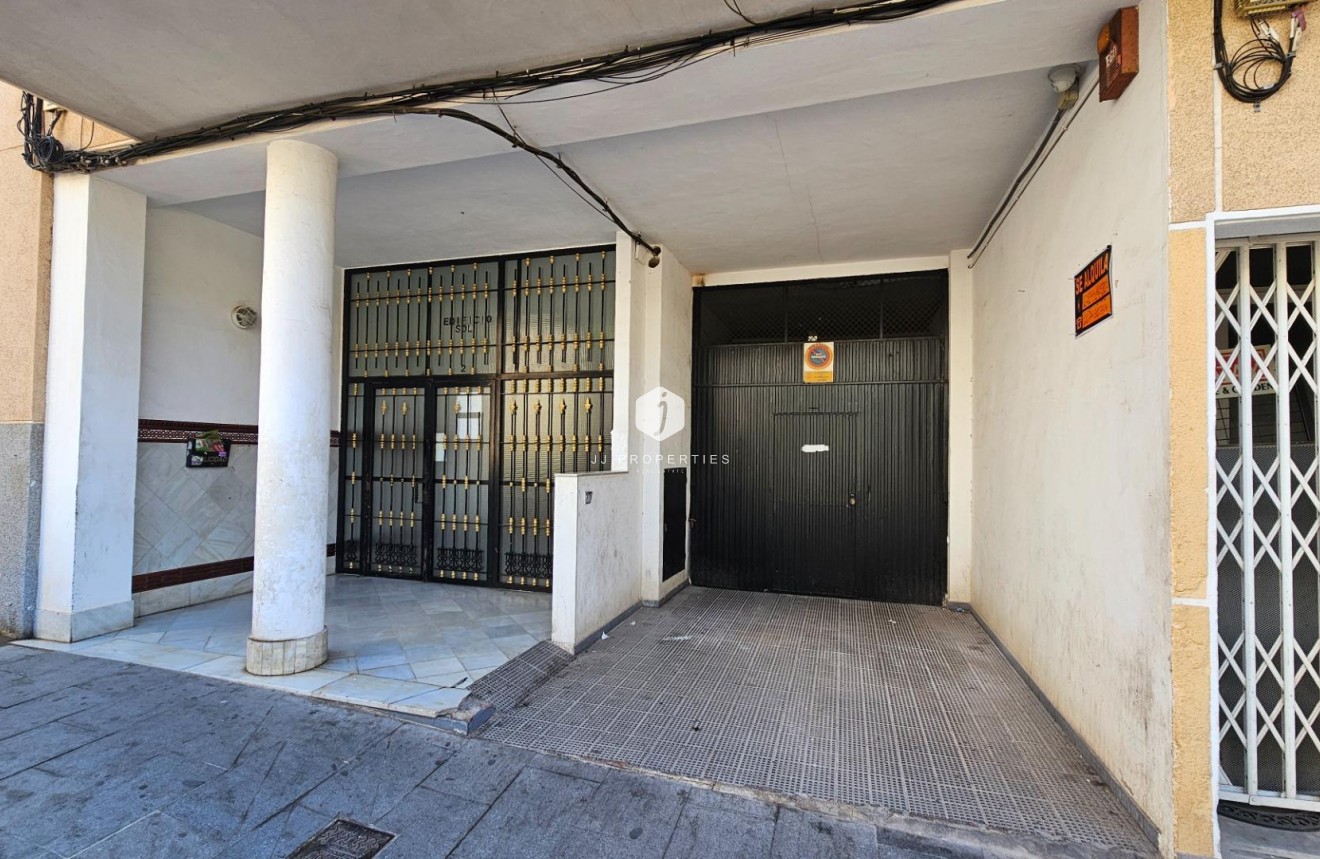 Resale - Apartment / flat -
Torrevieja - PARQUE DE LAS NACIONES