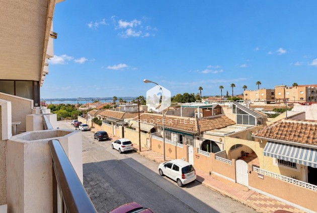 Resale - Apartment / flat -
Torrevieja - La Siesta - El Salado - Torreta