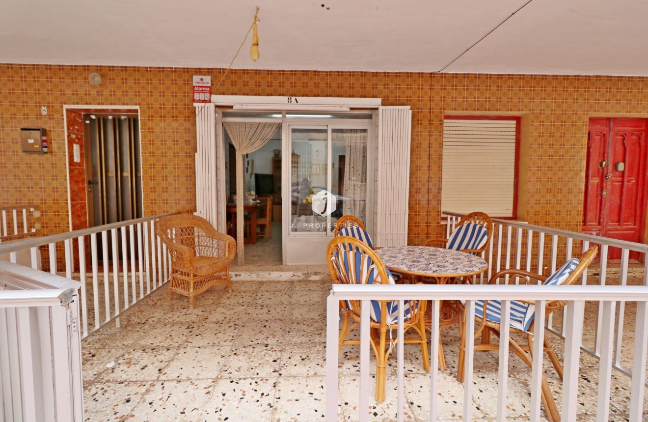 Aus zweiter Hand - Wohnung -
Torrevieja - La Mata Pueblo