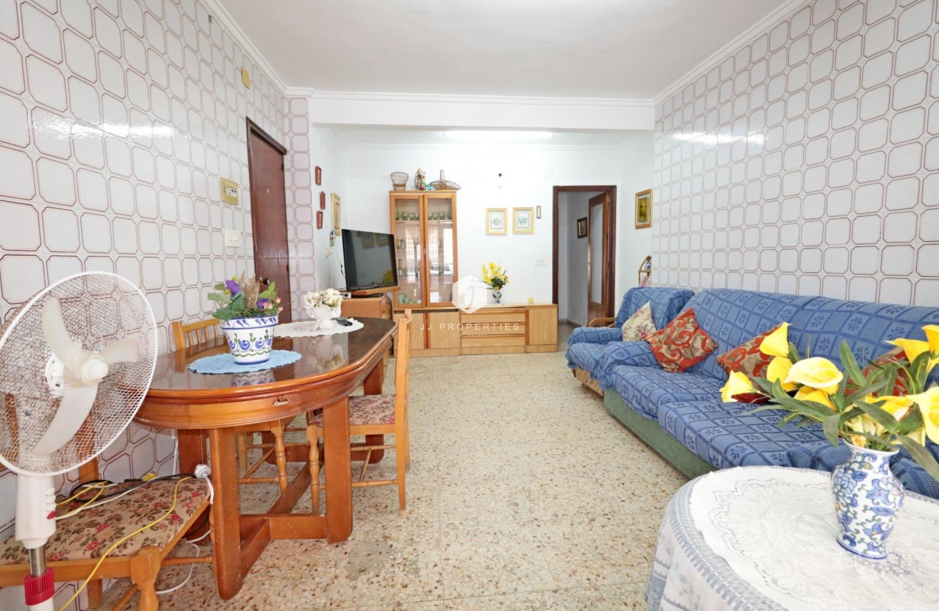 Aus zweiter Hand - Wohnung -
Torrevieja - La Mata Pueblo