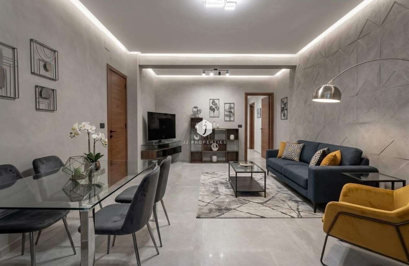 Aus zweiter Hand - Wohnung -
Torrevieja - La Mata Pueblo