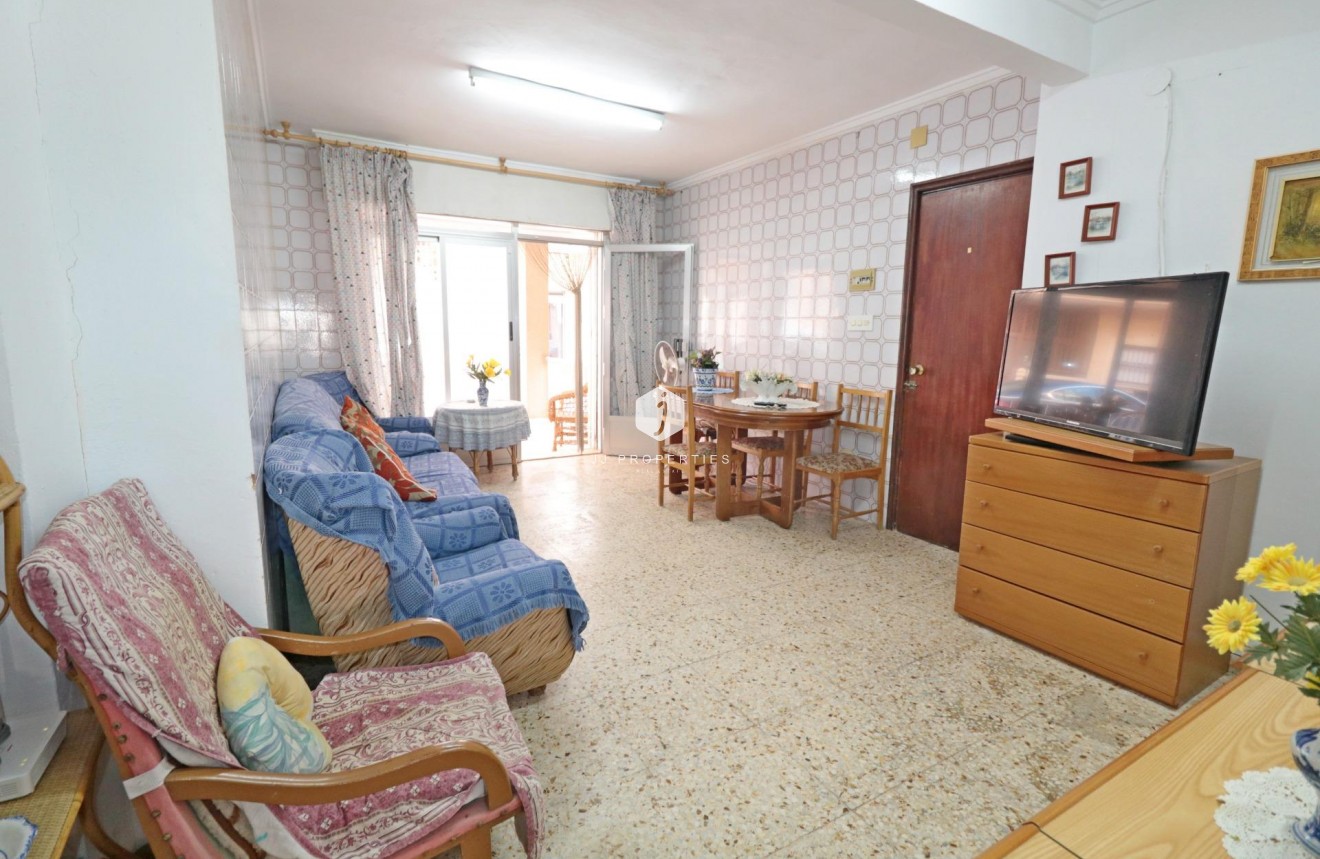 Aus zweiter Hand - Wohnung -
Torrevieja - La Mata Pueblo