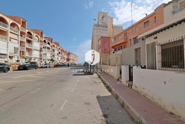 Aus zweiter Hand - Wohnung -
Torrevieja - La Mata Pueblo