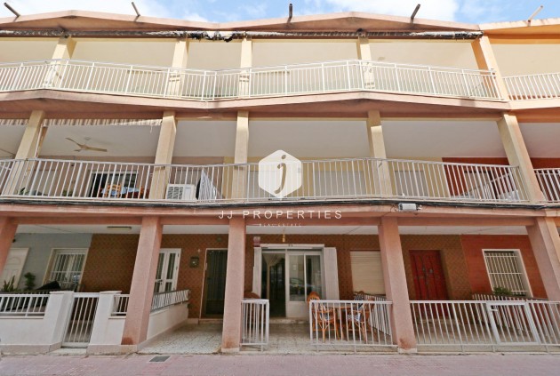 Aus zweiter Hand - Wohnung -
Torrevieja - La Mata Pueblo