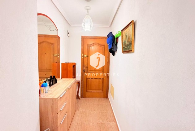 Aus zweiter Hand - Wohnung -
Torrevieja - Centro - Muelle Pesquero