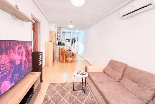 Aus zweiter Hand - Wohnung -
Torrevieja - Centro - Muelle Pesquero