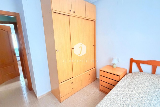 Aus zweiter Hand - Wohnung -
Torrevieja - Centro - Muelle Pesquero