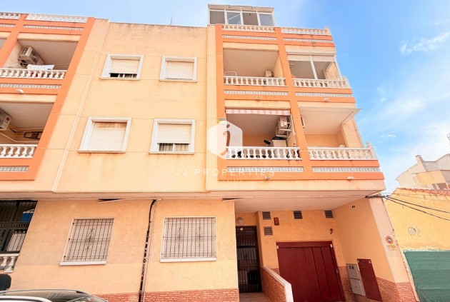 Aus zweiter Hand - Wohnung -
Torrevieja - Centro - Muelle Pesquero