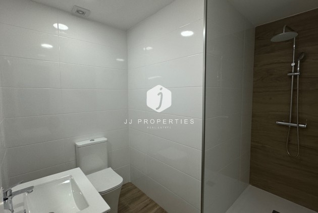 D'occasion - Appartement -
Torrevieja - Costa Blanca