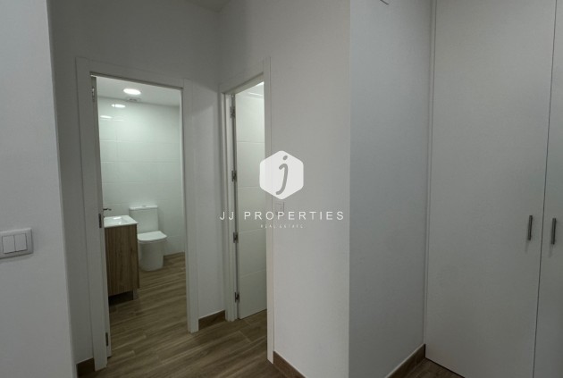 D'occasion - Appartement -
Torrevieja - Costa Blanca