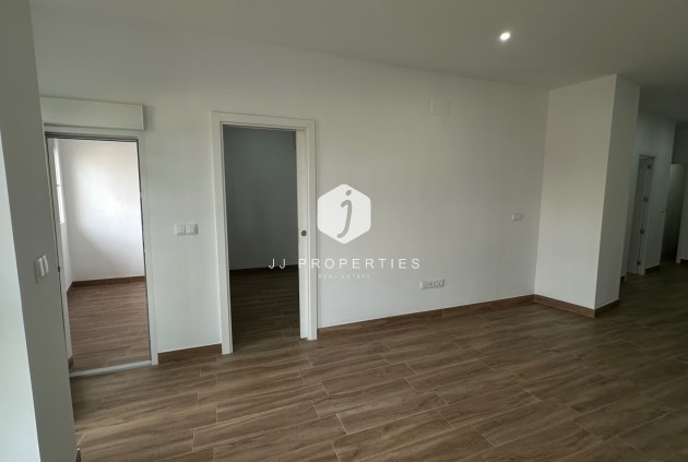 D'occasion - Appartement -
Torrevieja - Costa Blanca
