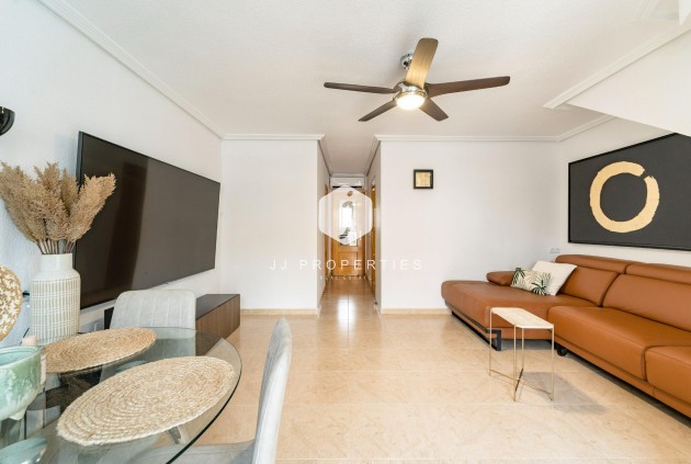 Resale - Duplex -
Torrevieja - Playa de los Naufragos