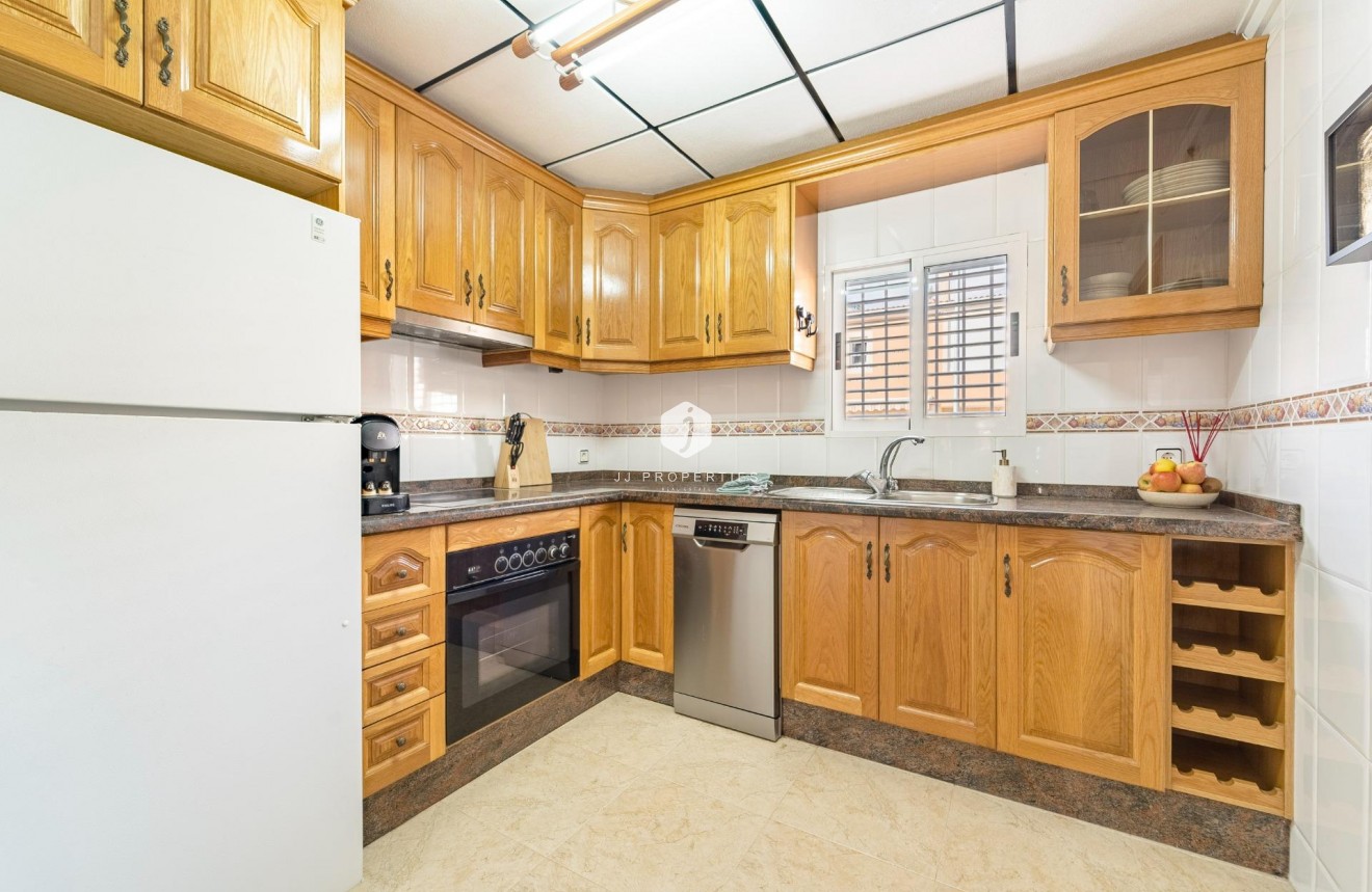 Resale - Duplex -
Torrevieja - Playa de los Naufragos