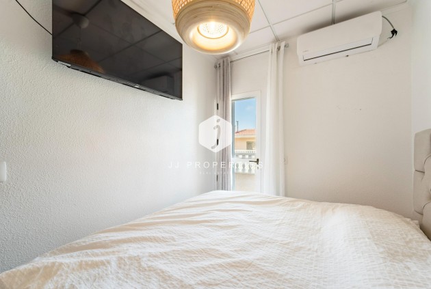 Resale - Duplex -
Torrevieja - Playa de los Naufragos