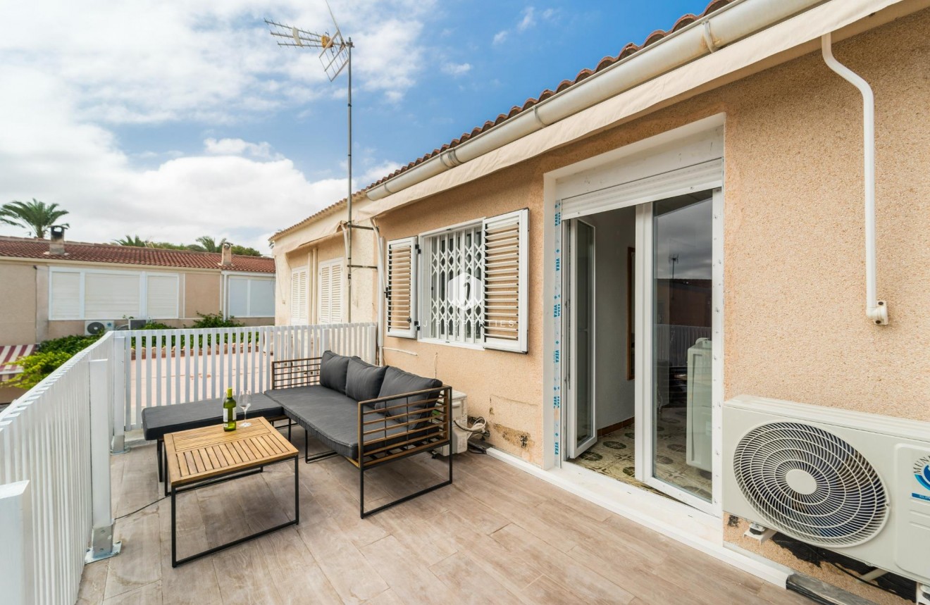 Resale - Duplex -
Torrevieja - Playa de los Naufragos
