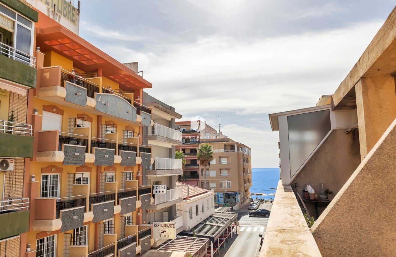 D'occasion - Appartement -
Torrevieja - Costa Blanca