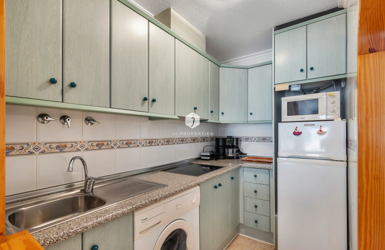 D'occasion - Appartement -
Torrevieja - Costa Blanca