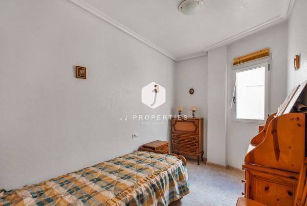 D'occasion - Appartement -
Torrevieja - Costa Blanca
