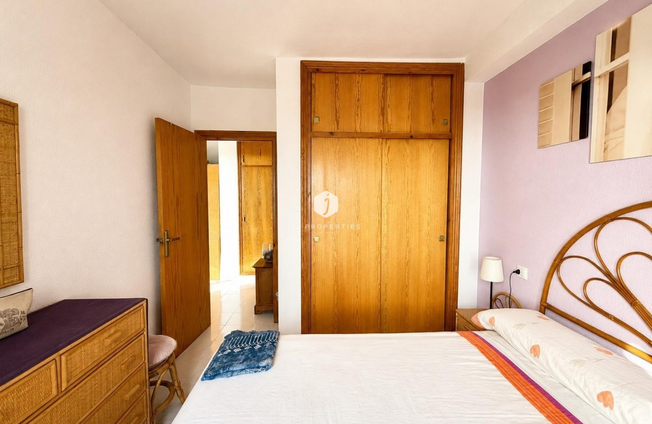 Long Term Rental - Apartment / flat -
Torrevieja - Cabo cervera