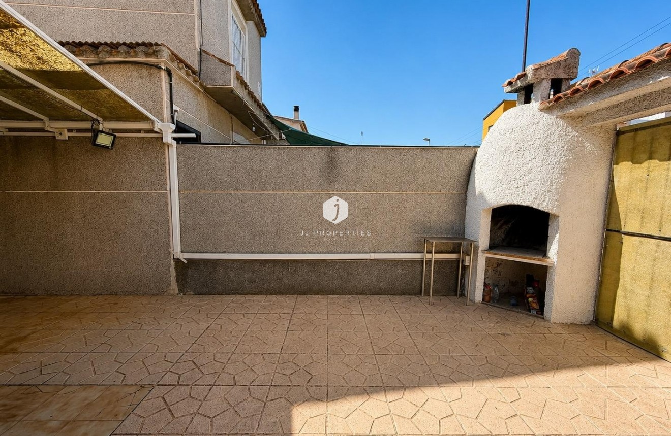 Long Term Rental - Chalet -
Torrevieja - Nueva Torrevieja