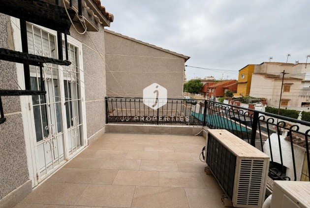Long Term Rental - Chalet -
Torrevieja - Nueva Torrevieja