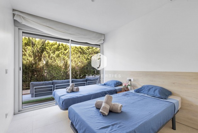 D'occasion - Appartement -
Torrevieja - Costa Blanca