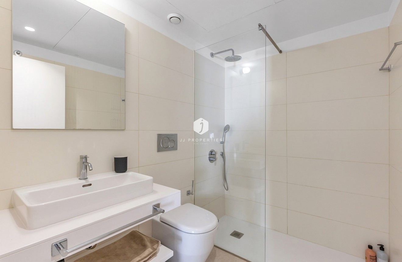 D'occasion - Appartement -
Torrevieja - Costa Blanca