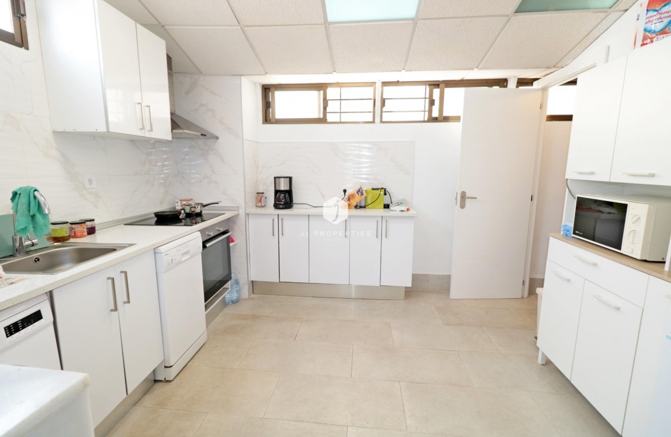 D'occasion - Chalet -
Torrevieja - Playa de los Naufragos