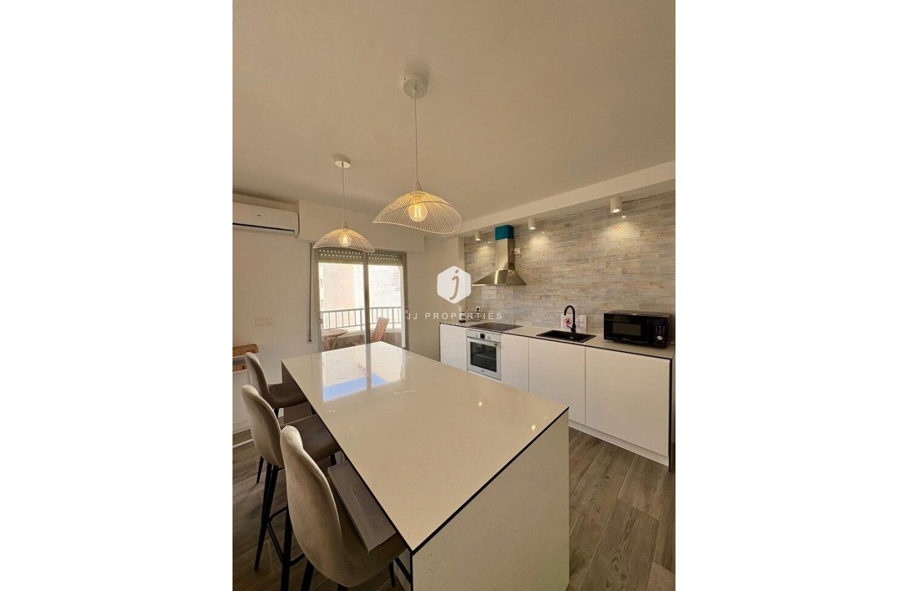Aus zweiter Hand - Wohnung -
Torrevieja - Costa Blanca