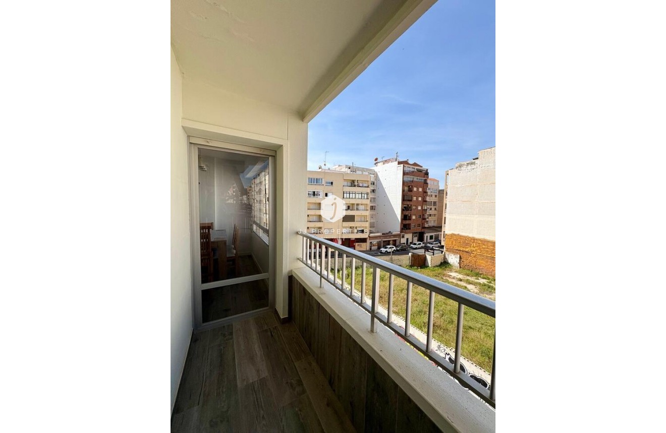 Aus zweiter Hand - Wohnung -
Torrevieja - Costa Blanca